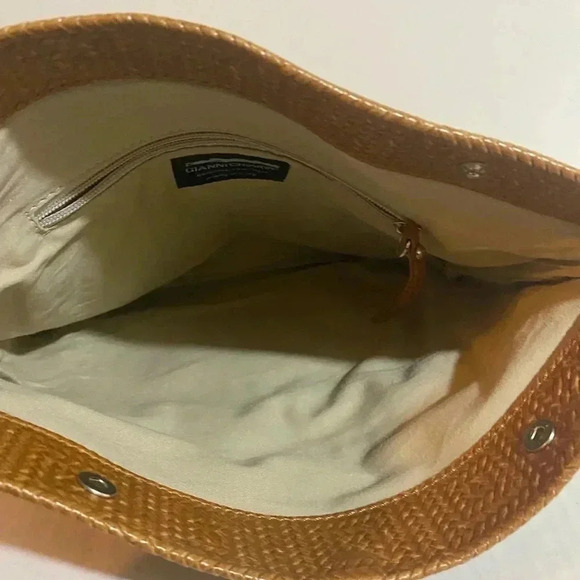 Gianni chiarini texted brown leather shoulder bag - Picture 8 of 11